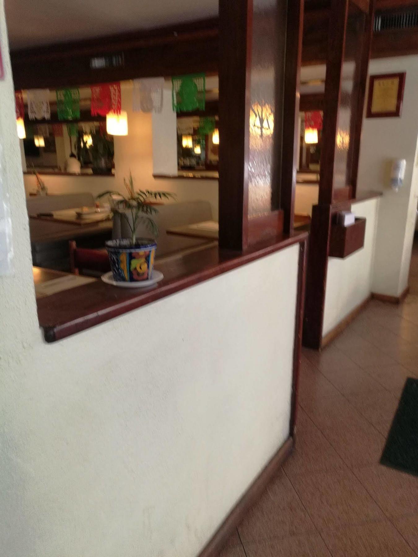 ホテル ローバルズ メキシコシティ エクステリア 写真